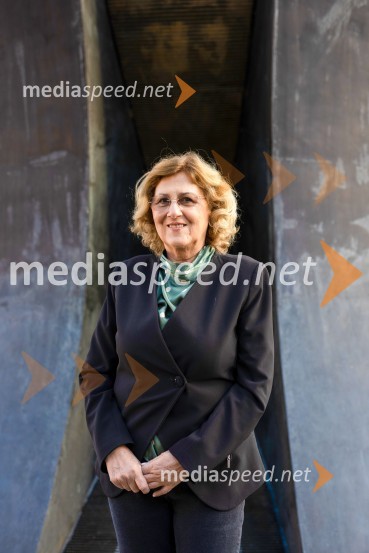 prim. Danica Avsec, dr. med., svetnica in direktorica Zavoda RS za presaditev organov in tkiv Slovenijadr. Danica Avsec, direktorica zavoda RS za presaditve organov in tkiv Slovenija-transplant