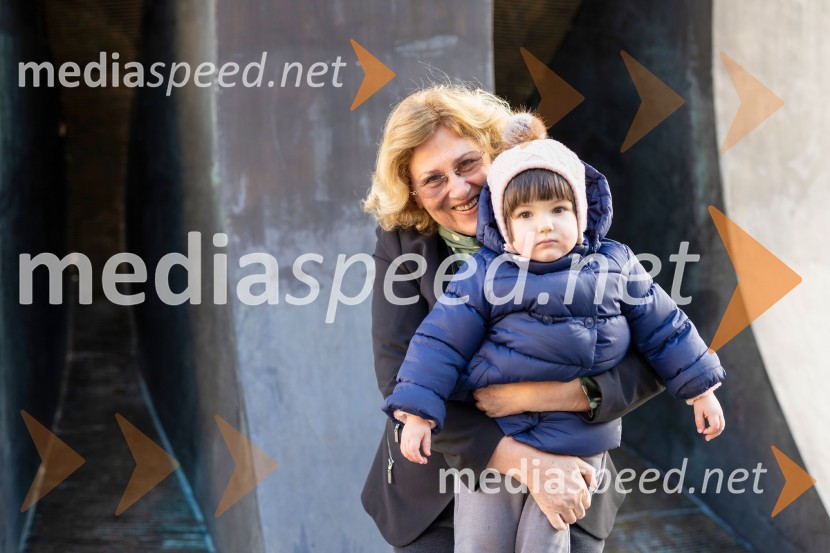 prim. Danica Avsec, dr. med., svetnica in direktorica Zavoda RS za presaditev organov in tkiv Slovenijadr. Danica Avsec, direktorica zavoda RS za presaditve organov in tkiv Slovenija-transplant