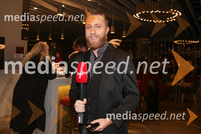  Aleksander Pozvek, kanal ASlovenski influencerji na predstavitvi prvega instagramerskega hotela v Evropi