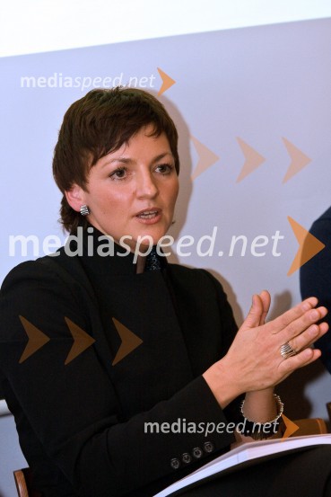 Maja Makovec Brenčič, predsednica DMSPredstavitev strokovno-znanstvene revije Akademija MM in zabava Društva za marketing Slovenije