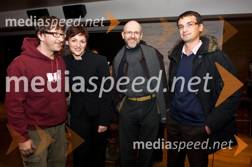 Aljoša Rebolj, fotograf, Maja Makovec Brenčič, predsednica DMS, Boštjan Tadel, urednik Marketing Magazina in Gregor Draksler, vodja tržnih komunikacij pri Peugeot SlovenijaPredstavitev strokovno-znanstvene revije Akademija MM in zabava Društva za marketing Slovenije