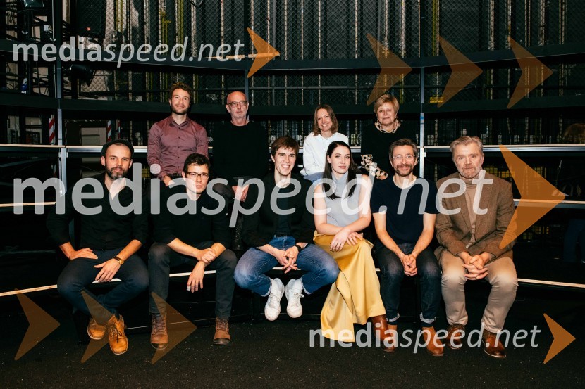  Urban Zorko, dramaturg;  Peter Petkovšek, režiser;  Peter  Žargi, skladatelj in kritik;  Andrej  Hajdinjak, oblikovalec luči;  Urban Kuntarič, igralec;  Živa Čebulj, prevajalka in lektorica;  Maša Grošelj, igralka;  Tina Mahkota, prevajalka;  Aljoša Koltak, igralec;  Branko Završan, igralecKlinc, premiera drame SLG Celje