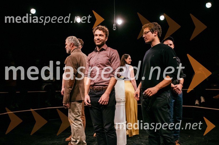  Branko Završan, igralec;  Peter Petkovšek, režiser;  Peter  Žargi, skladatelj in kritikKlinc, premiera drame SLG Celje