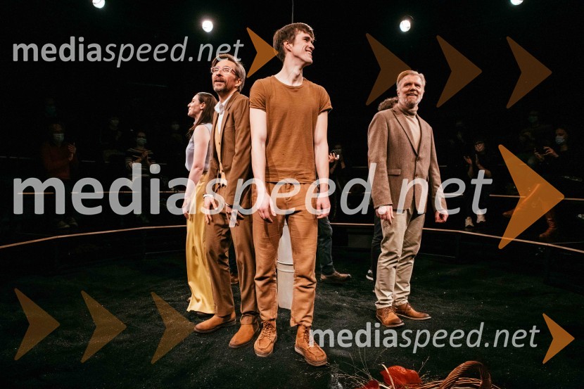  Maša Grošelj, igralka;  Aljoša Koltak, igralec;  Urban Kuntarič, igralec;  Branko Završan, igralecKlinc, premiera drame SLG Celje