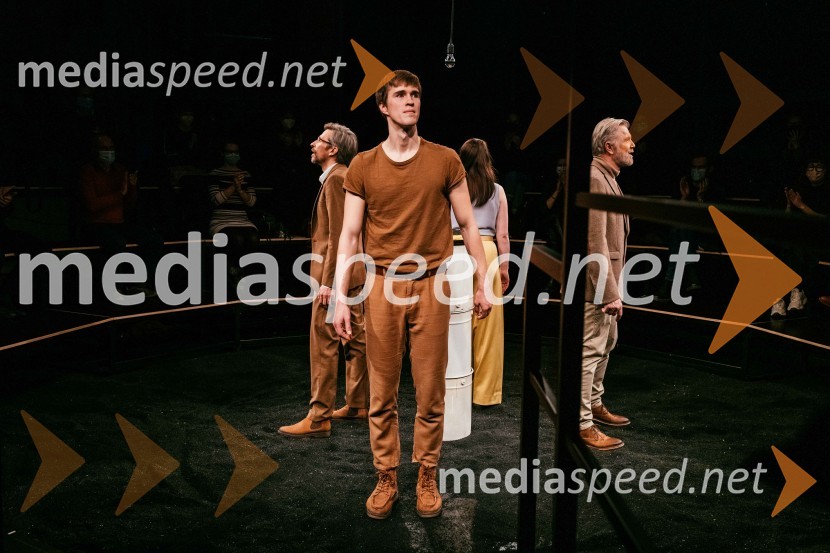  Urban Kuntarič, igralecKlinc, premiera drame SLG Celje