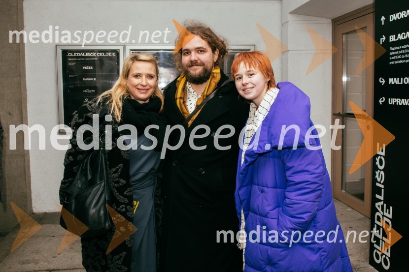  Tatjana Doma, dramaturginja SLG Celje;  Luka Marcen, režiser;  Lola DomaKlinc, premiera drame SLG Celje