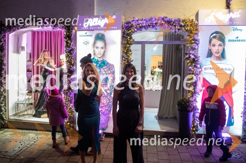  Gordana Grandošek Whiddon, plesalka, lastnica blagovne znamke GGW;  Kim Božič, lastnica trgovine AllegriaVražja dama Gordana predstavila svojo kolekcijo Mistique