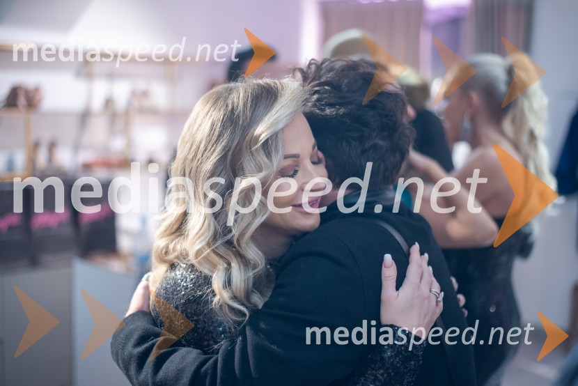  Nika  Čukur,  ShowRoom eventsVražja dama Gordana predstavila svojo kolekcijo Mistique