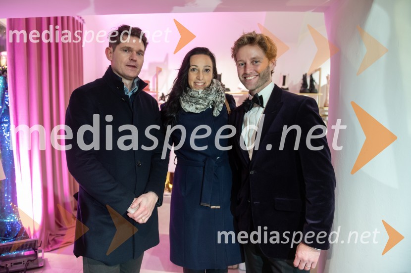  ... ;  ... ;  Trent  Whiddon, plesalecVražja dama Gordana predstavila svojo kolekcijo Mistique