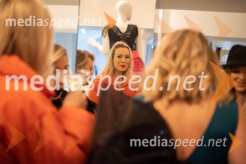  Katarina Benček, social media influencerka, avtorica knjigeVražja dama Gordana predstavila svojo kolekcijo Mistique