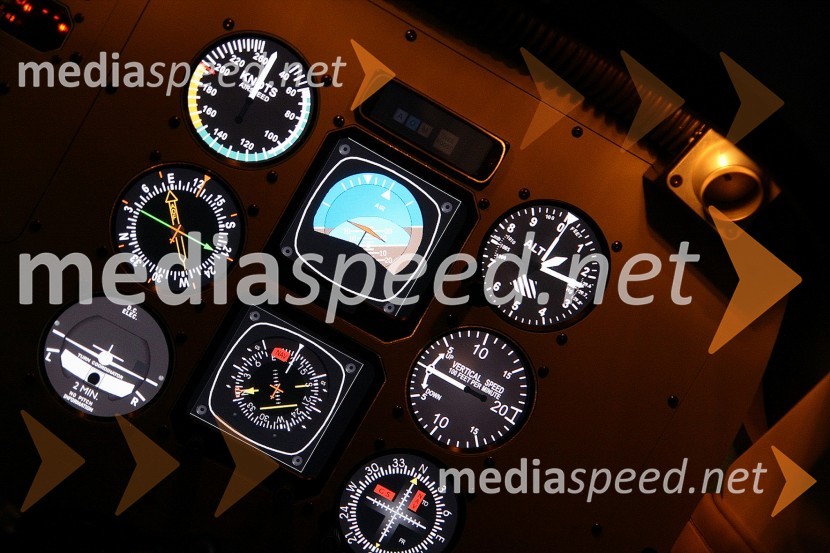 Simulator letenjaSimulator letenja, Letališče Jožeta Pučnika Ljubljana