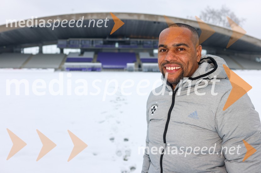  Marcos  Tavares, nogometaš, NK MariborMarcos Tavares, kapetan NK Maribor ob izidu knjige Legenda