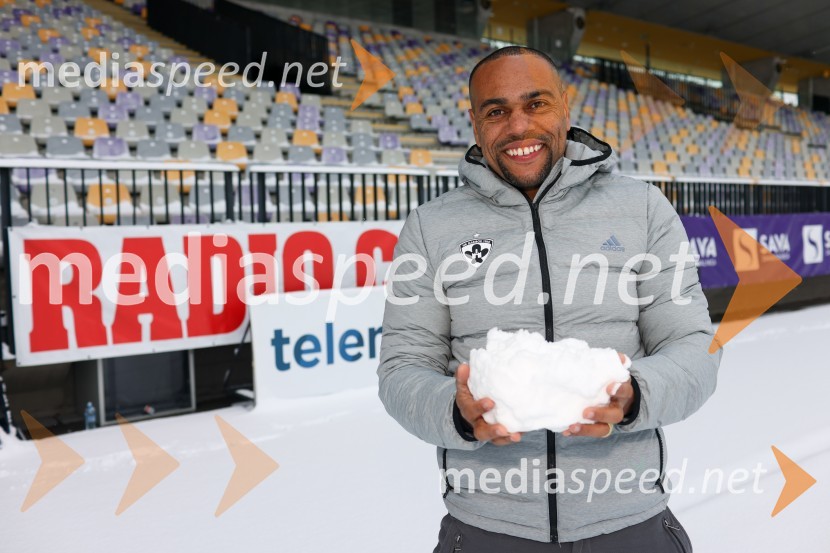  Marcos  Tavares, nogometaš, NK MariborMarcos Tavares, kapetan NK Maribor ob izidu knjige Legenda