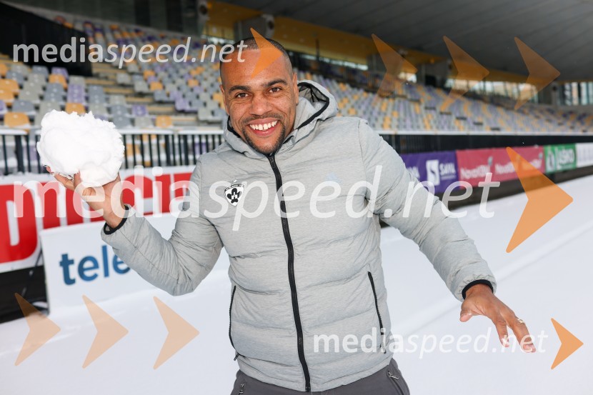  Marcos  Tavares, nogometaš, NK MariborMarcos Tavares, kapetan NK Maribor ob izidu knjige Legenda