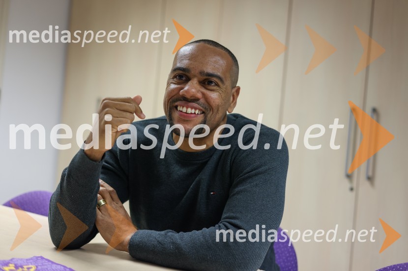  Marcos  Tavares, nogometaš, NK MariborMarcos Tavares, kapetan NK Maribor ob izidu knjige Legenda