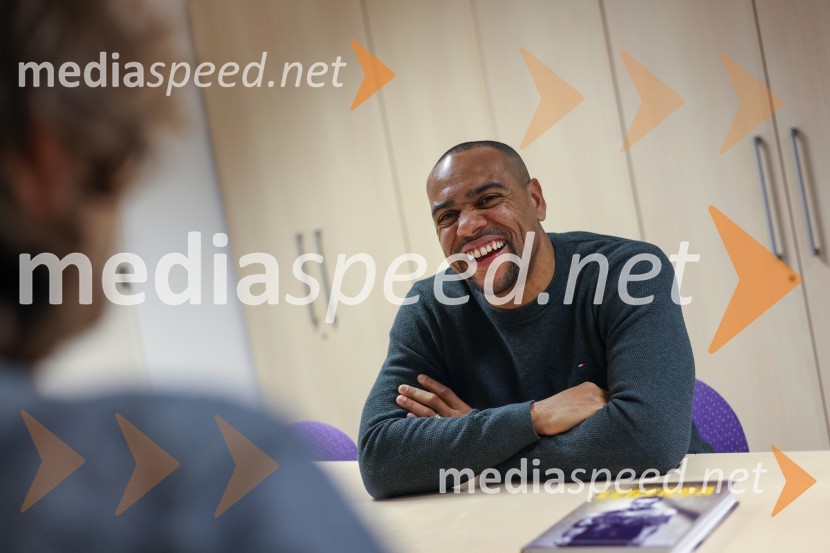  Marcos  Tavares, nogometaš, NK MariborMarcos Tavares, kapetan NK Maribor ob izidu knjige Legenda