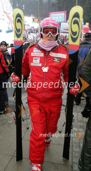 Smučarka Janica Kostelič, Hrvaška
(odpovedan veleslalom)42. Zlata lisica