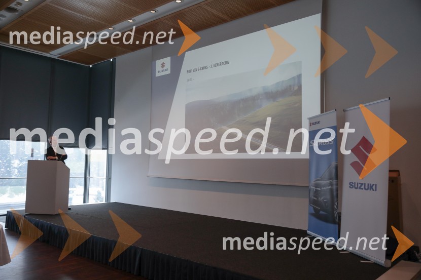 Suzuki S-CROSS, slovenska predstavitev