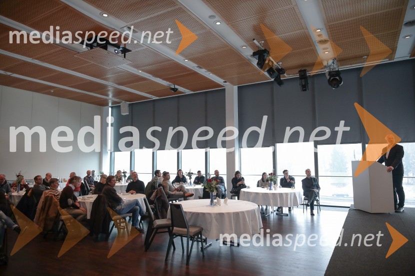 Suzuki S-CROSS, slovenska predstavitev