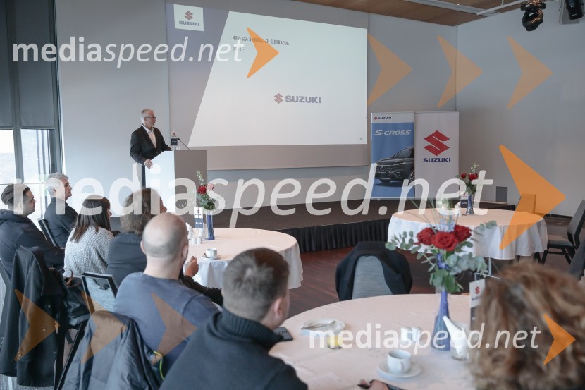 Suzuki S-CROSS, slovenska predstavitev