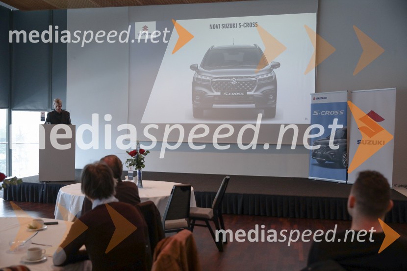 Suzuki S-CROSS, slovenska predstavitev
