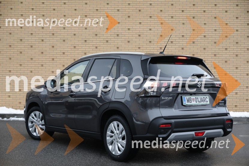 Suzuki S-CROSS, slovenska predstavitev