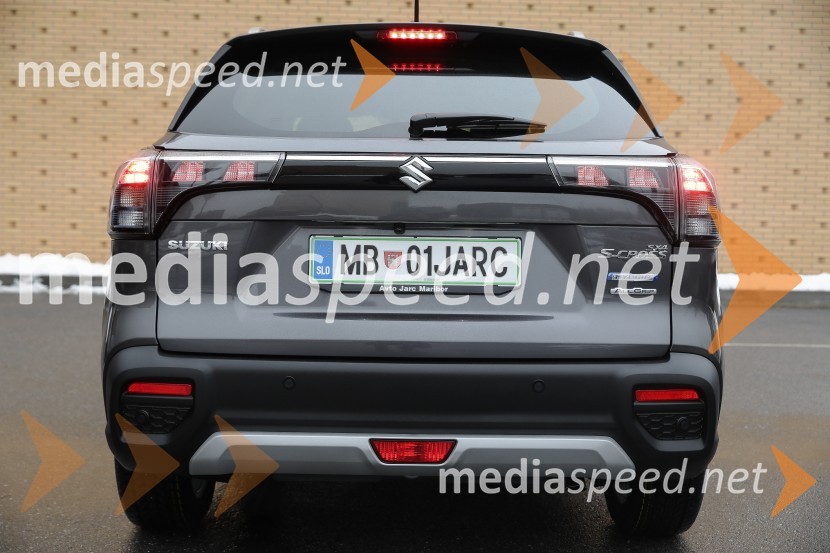 Suzuki S-CROSS, slovenska predstavitev