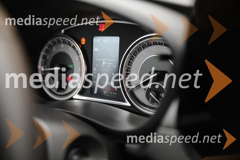 Suzuki S-CROSS, slovenska predstavitev