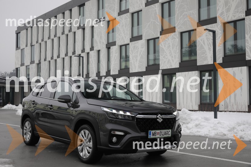 Suzuki S-CROSS, slovenska predstavitev