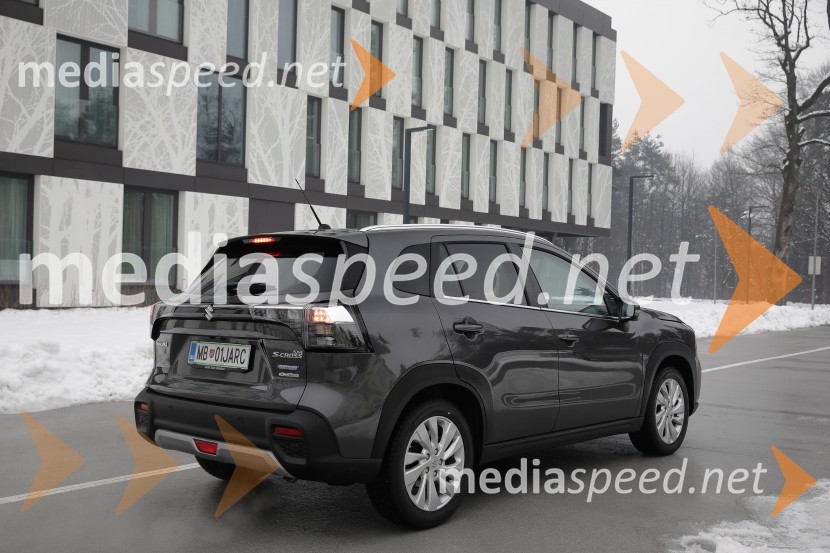 Suzuki S-CROSS, slovenska predstavitev