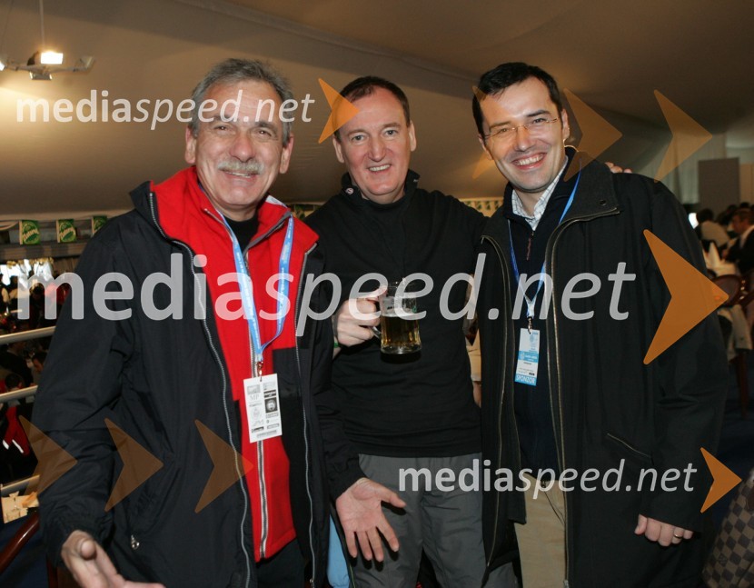 Brane Kuzmič, legenda slovenskega relija in inštruktor varne vožnje, Frenk Tavčar, vodja programa Audi v Sloveniji in Tom Fuchs, direktor podjetja Toyota Adria
(odpovedan veleslalom)42. Zlata lisica