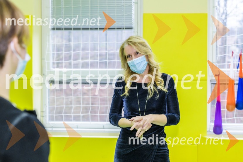  Alenka Novak, direktorica OE Celje Zavarovalnice TriglavZavarovalnica Triglav donirala sredstva osnovni šoli v Rogaški Slatini