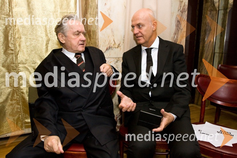 Jože Hudeček, novinar in Peter Gabrijelčič, dobitnik nagrade Trend 2008 za izjemne dosežke na področju vizualne kultureTrend 2008, podelitev nagrad za modno in vizualno ustvarjalnost