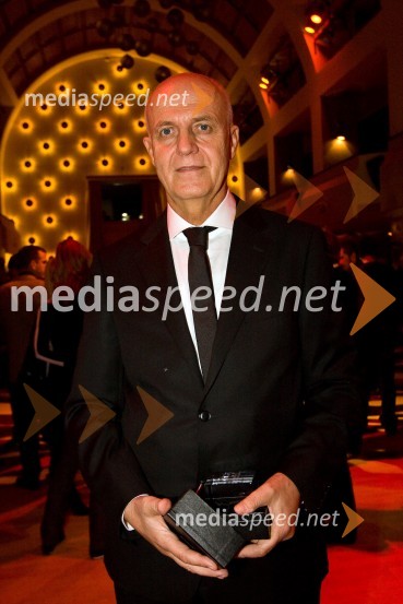 Peter Gabrijelčič, dobitnik nagrade Trend 2008 za izjemne dosežke na področju vizualne kultureTrend 2008, podelitev nagrad za modno in vizualno ustvarjalnost