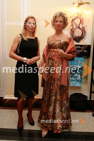 Vilma Štritof Čretnik, koscenaristka in dramaturginja filma o Almi Karlin in Aleša Kandus, predsednica uprave podjetja Medex in predsednica Društva poslovnih žensk FAMDobrodelni koncert Društva poslovnih žensk FAM za film o Almi Karlin