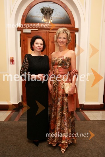 Barbara Miklič Türk, soproga predsednika RS in Aleša Kandus, predsednica uprave podjetja Medex in predsednica Društva poslovnih žensk FAMDobrodelni koncert Društva poslovnih žensk FAM za film o Almi Karlin