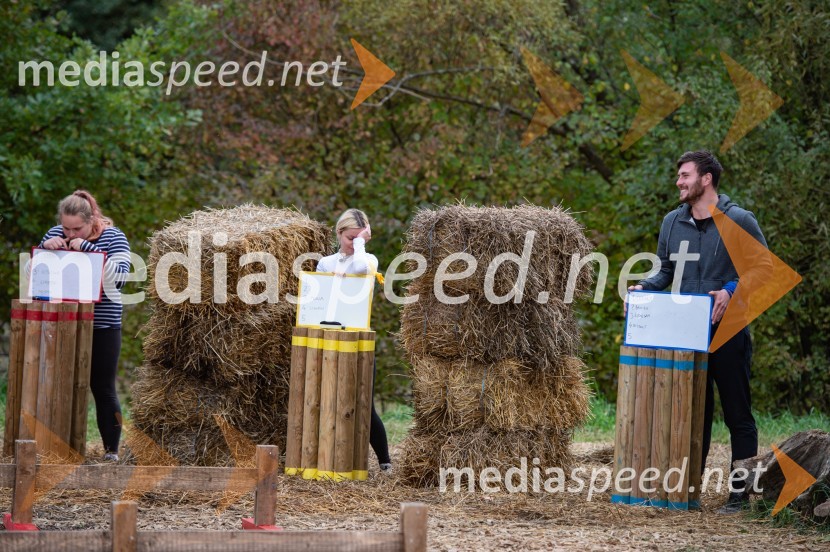  Karin Lipovnik;  Nina Radi;  Tilen  BrglezZmagovalec Kmetije 2021 je postal Tilen Brglez