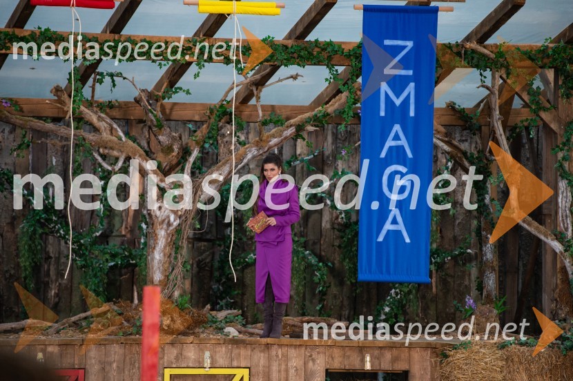  Natalija Bratkovič, radijska in TV moderatorkaZmagovalec Kmetije 2021 je postal Tilen Brglez