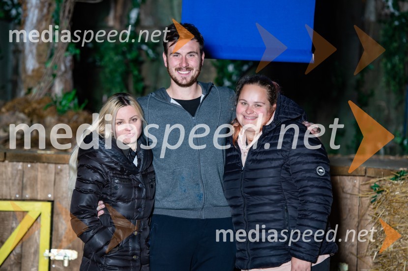  Nina Radi;  Tilen  Brglez, zmagovalec resničnostnega šova Kmetija 2021;  Karin LipovnikZmagovalec Kmetije 2021 je postal Tilen Brglez