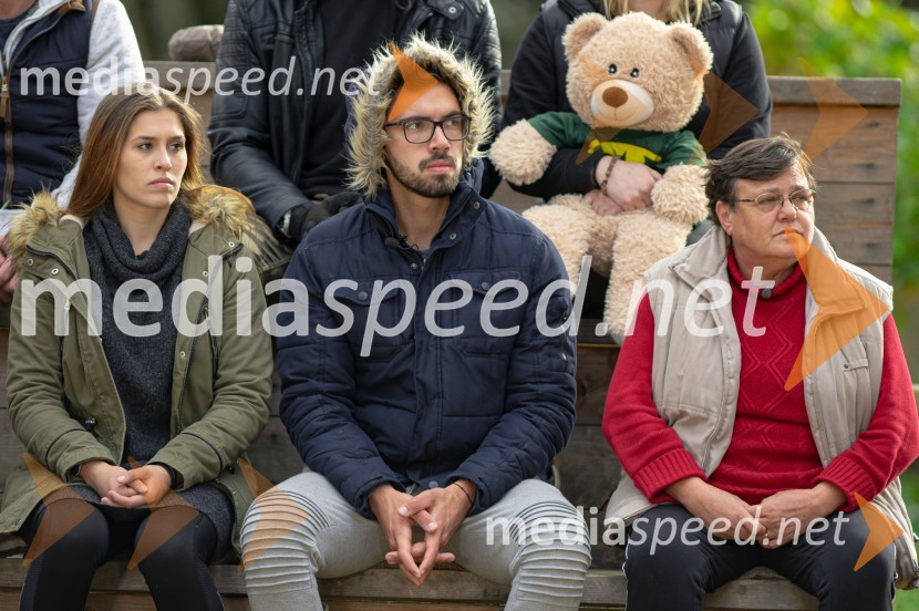  Tjaša Vrečič;  Gino Tadej Podgornik , tekmovalec šova Kmetija 2021;  Majda CandirZmagovalec Kmetije 2021 je postal Tilen Brglez