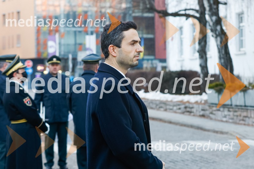  Matej Tonin, podpredsednik vlade in minister za obramboOdkritje spominskega obeležja braniteljem vojne za samostojno Slovenijo