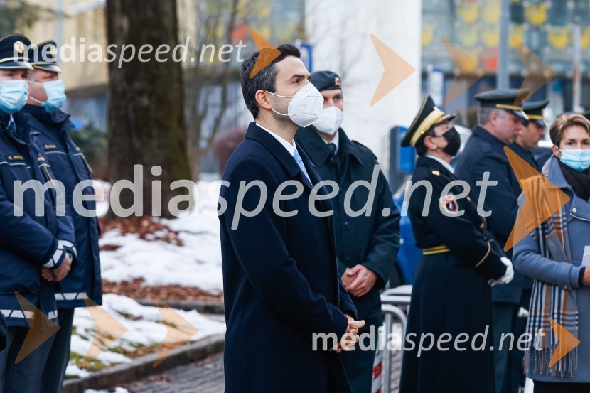  Matej Tonin, podpredsednik vlade in minister za obramboOdkritje spominskega obeležja braniteljem vojne za samostojno Slovenijo