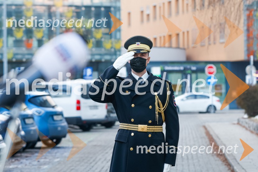 Odkritje spominskega obeležja braniteljem vojne za samostojno Slovenijo