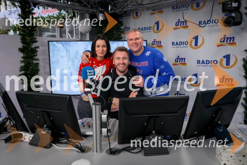  Jana Morelj, radijska in TV voditeljica;  Denis Avdić, voditelj;  Miha Deželak, radijski voditelj, humanitarec, Fatalni moški 202028-urni dobrodelni maraton Radia 1