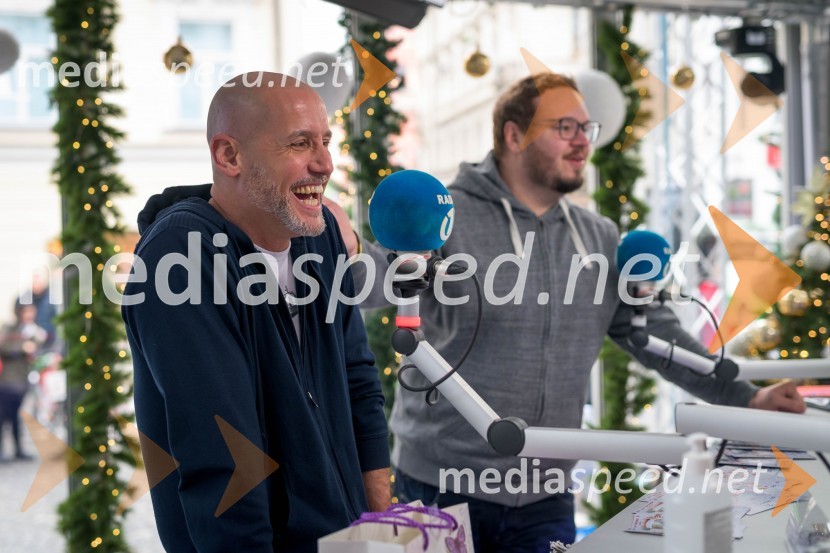  Peter Poles, televizijski voditelj;  Sašo Stare, stand up komik, voditelj28-urni dobrodelni maraton Radia 1