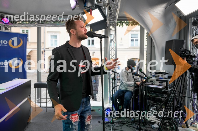  Luka Basi, pevec28-urni dobrodelni maraton Radia 1