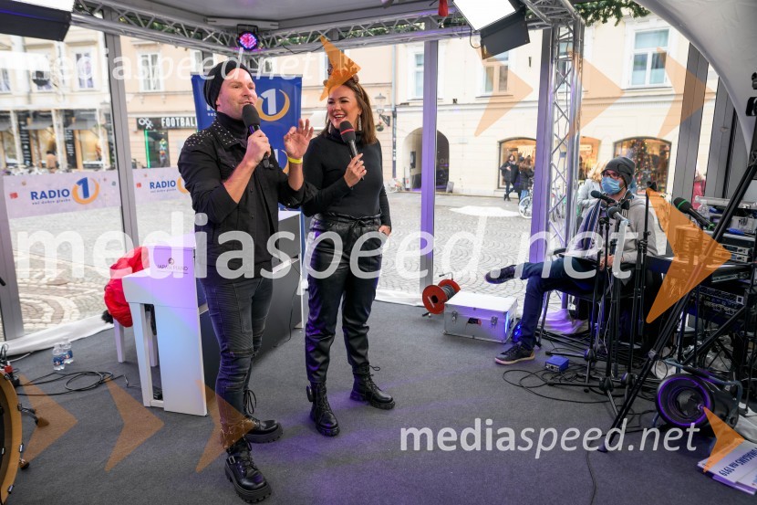  Sebastian Podgornik, pevec in plesalec;  Rebeka Dremelj, pevka28-urni dobrodelni maraton Radia 1