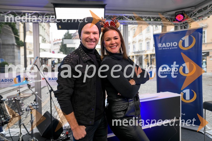  Sebastian Podgornik, pevec in plesalec;  Rebeka Dremelj, pevka28-urni dobrodelni maraton Radia 1