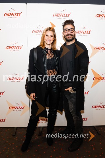  Teja  Jugovic, spletna vplivnica, Cool mamacita;  Jani Jugovic, Cool FotrMatrica obuditev, premiera filma v Cineplexx Kranj