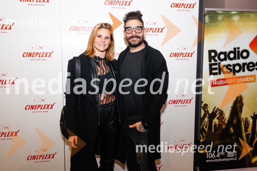  Teja  Jugovic, spletna vplivnica, Cool mamacita;  Jani Jugovic, Cool FotrMatrica obuditev, premiera filma v Cineplexx Kranj